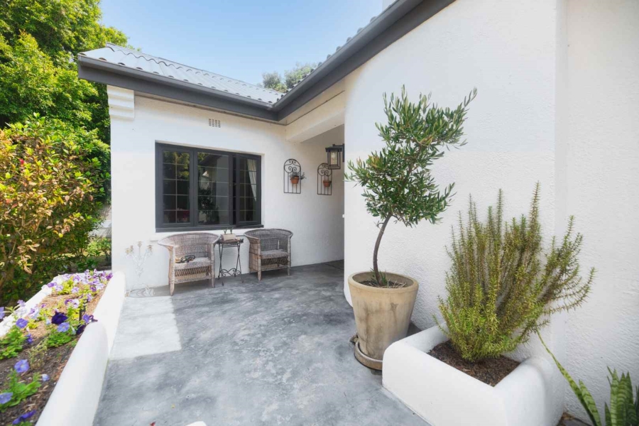 3 Bedroom Property for Sale in Northcliff Western Cape